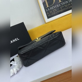 Chanel маленькая сумка из овечьей кожи с одним плечевым ремнем, м