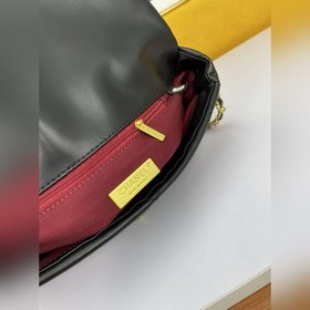 Chanel маленькая сумка из овечьей кожи с одним плечевым ремнем, м