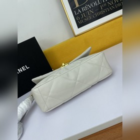 Chanel маленькая сумка из овечьей кожи с одним плечевым ремнем, м