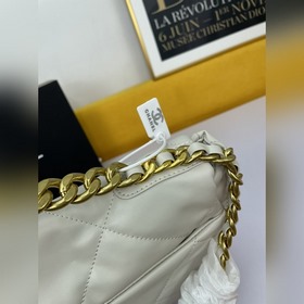 Chanel маленькая сумка из овечьей кожи с одним плечевым ремнем, м