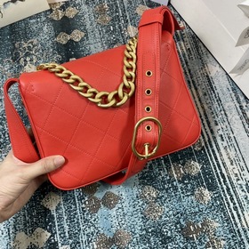 Новая сумка Chanel с крышкой Модель AS2842 Новая сумка Chanel с 