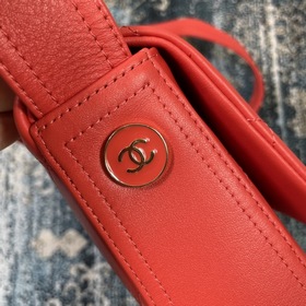 Новая сумка Chanel с крышкой Модель AS2842 Новая сумка Chanel с 