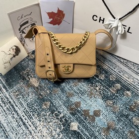 Новая сумка Chanel с крышкой Модель AS2842 Новая сумка Chanel с