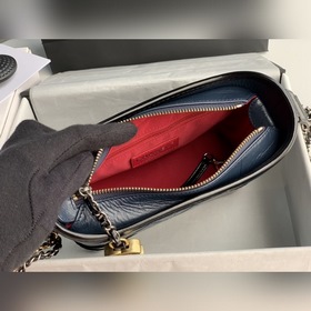 CHANEL Сумка Gabrielle Модель： 91810 Инновации Chanel никогда не 