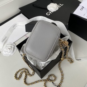 Chanel 22ss Маленькая косметичка с ажурными шариками Небольшая к