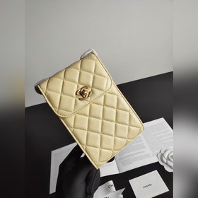 Chanel с двойным C-образным замком и регулируемой цепочкой из ове