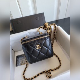 CHANEL Коробка-сумочка Изысканная и оригинальная косметичка с це