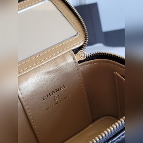 CHANEL Весенняя сумка-коробка Изысканная и оригинальная косметич