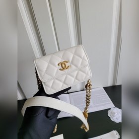 Chanel 22a Кожа с мелким узором, золотой цвет, мини-сумка woc, су