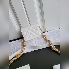 Chanel 22a Кожа с мелким узором, золотой цвет, мини-сумка woc, су