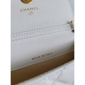 Chanel 22a Кожа с мелким узором, золотой цвет, мини-сумка woc, су