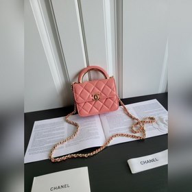 CHANEL 22a маленькая сумка с бледно-золотой застежкой Кожа ягненк