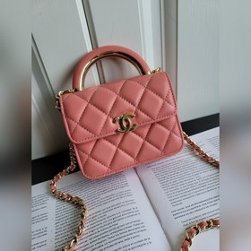 CHANEL 22a маленькая сумка с бледно-золотой застежкой Кожа ягненк