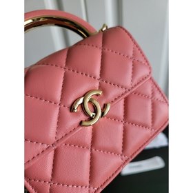 CHANEL 22a маленькая сумка с бледно-золотой застежкой Кожа ягненк