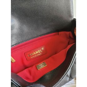 CHANEL Сумка через плечо с золотой цепочкой, модель 99177 Действи