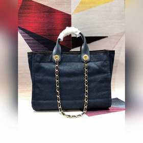 CHANEL Модель A66941 Большая ручная сумка для пляжа Материал： сме