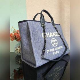CHANEL Модель A66941 Большая ручная сумка для пляжа Материал： вел