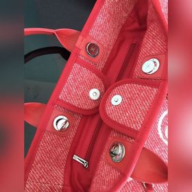 CHANEL Модель A66941 Большая ручная сумка для пляжа Материал： вел