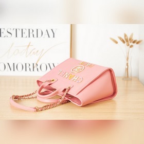 CHANEL 22s пляжная сумка Артикул AS3257 Сумка-тоут Телячья кожа 