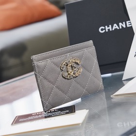Chanel осенне-зимний кошелек Размер： 7,5/11/0,5 см