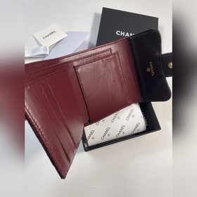 Кожаный кошелек Chanel, модель 50086 (золотая застежка, серебряна