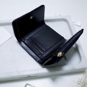 Кожаный кошелек Chanel с тремя складками Полностью ручная работа,