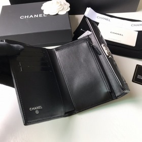 CHANEL leboy средний кошелек с тремя складками, модель A84302 Чер