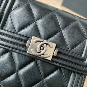 CHANEL трехслойный кошелек с карманом для купюр, модель A80734 Эт