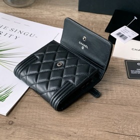 CHANEL трехслойный кошелек с карманом для купюр, модель A80734 Эт