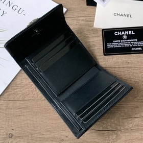 CHANEL трехслойный кошелек с карманом для купюр, модель A80734 Эт