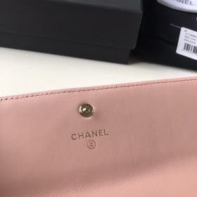 CHANEL Длинный кошелек с большим клапаном в клетку, розовый с зол