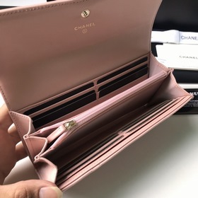 CHANEL Длинный кошелек с большим клапаном в клетку, розовый с зол