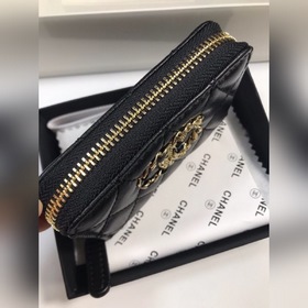 Кожаный кошелек Chanel, модель 69271 (с золотой застежкой) Внутре