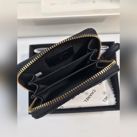Кожаный кошелек Chanel, модель 69271 (с золотой застежкой) Внутре