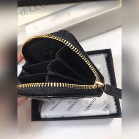 Кожаный кошелек Chanel, модель 69271 (с золотой застежкой) Внутре