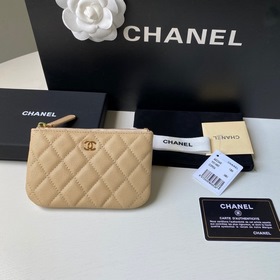 Chanel кошелек, модель A82365 Высококачественная кожа, металличес