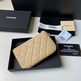 Chanel кошелек, модель A82365 Высококачественная кожа, металличес