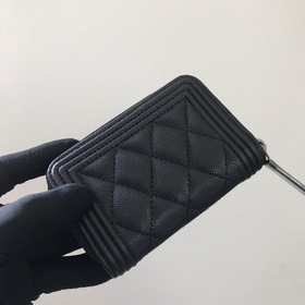 Chanel классическая модель BOY с ромбовидным узором, номер модели