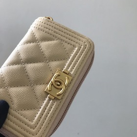 Chanel классическая модель BOY с ромбовидным узором, номер модели