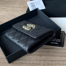 CHANEL Классический кошелек с черной лентой и бриллиантами в форм