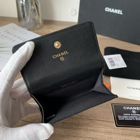 CHANEL Классический кошелек с черной лентой и бриллиантами в форм