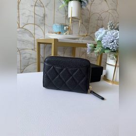 Chanel кошелек на молнии, модель 049150 Нежный и гладкий материал