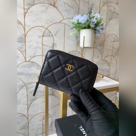 Chanel кошелек на молнии, модель 049150 Нежный и гладкий материал