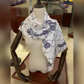 Классический шелковый платок Chanel. Высококачественный импортный