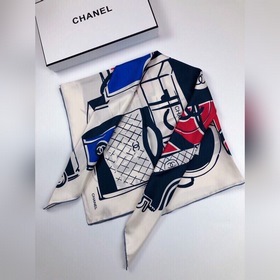 CHANEL Элегантный шелковый платок, 100% шелк высшего качества с