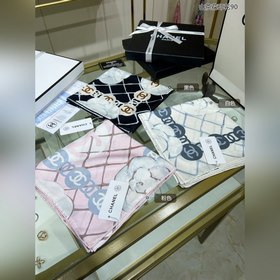 CHANEL Серенада с принтом камелии, 90% шелк, 100% шелк высшего к