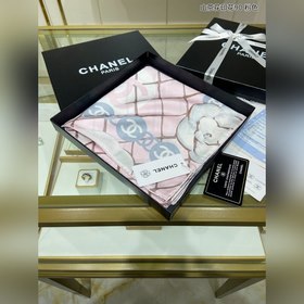 CHANEL Серенада с принтом камелии, 90% шелк, 100% шелк высшего к