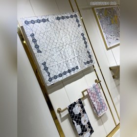 CHANEL Серенада с принтом камелии, 90% шелк, 100% шелк высшего к