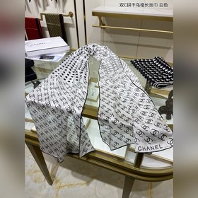 CHANEL Маленький шарф с двойным C-образным узором в клетку из то
