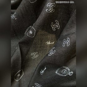 CHANEL Шарф с принтом флакона духов, кашемир, 100% чистый кашемир